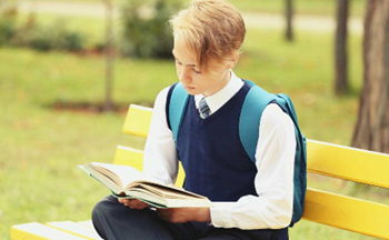 ���׷������