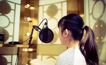 带背景音乐的朗读软件