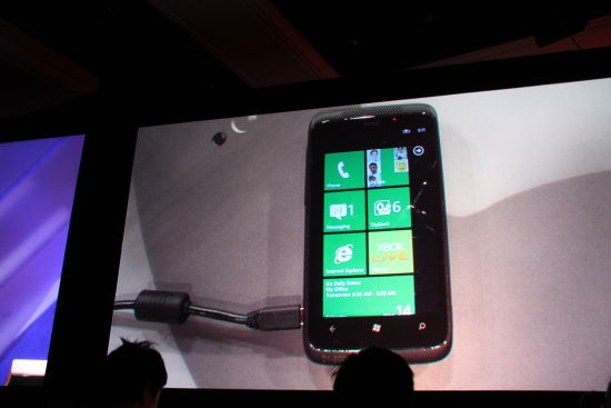 下一代Windows Phone 7将内置IE9、Xbox LIVE Game 、Skype等应用 下一代Windows Phone 7将内置IE9、Xbox LIVE Game 、Skype等应用